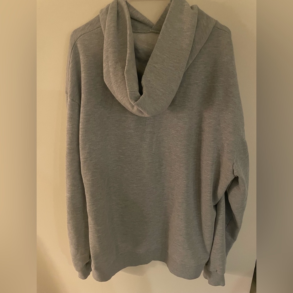 Alo Yoga Chill Light Gray Hoodie M - Picture 3 of 4